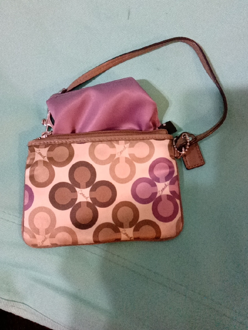 Coach Madison Op Art Sateen Clover Swingpack w/Wristlet Creed-K1067-44441 - Picture 6 of 8